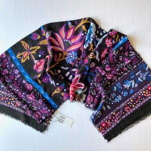 Black Fall Floral Scarf Vera Bradley Foxwood 53" Square Flowers Rabbits Birds